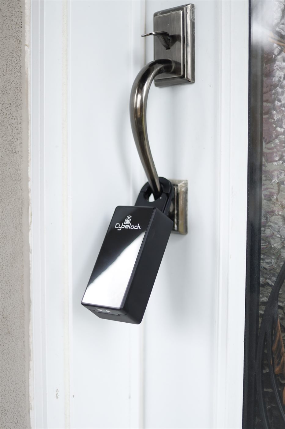 Cybelock securing access at a remote site